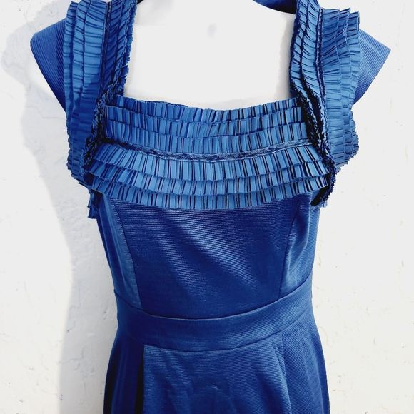 REISS sleeveless front ruffle detail midi cocktail dress size 2 - Picture 4 of 16